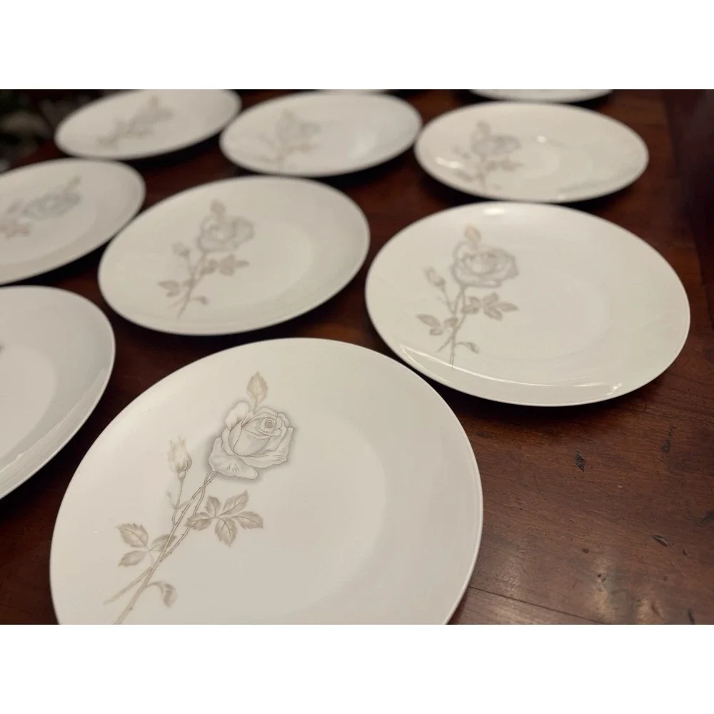 Rosenthal Classic Rose 57pc Pristine China Service, 15